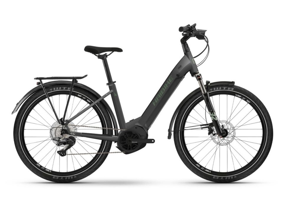 E-BIKE HAIBIKE TREKKING Dame LOW RH 46 cm * TESTBIKE & NEU in Röhrsdorf