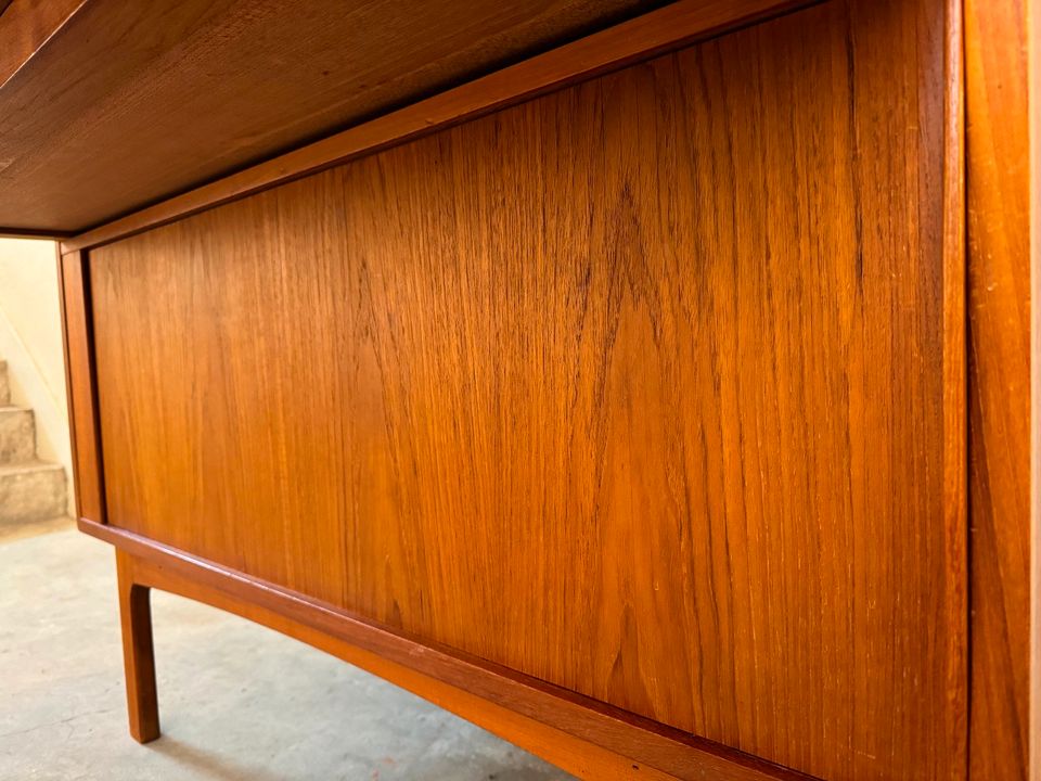 @ SEKRETÄR PEDERSEN DÄNEMARK MID CENTURY SCHREIBTISCH TEAK 60er in Berlin