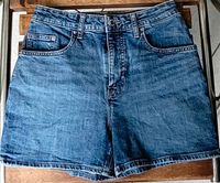 Kurze Jeans Gr.36 hu.m Nordrhein-Westfalen - Bergisch Gladbach Vorschau