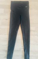 Eiskunstlauf Leggins von Lisa McKinnon in gr. XS Nordrhein-Westfalen - Grefrath Vorschau