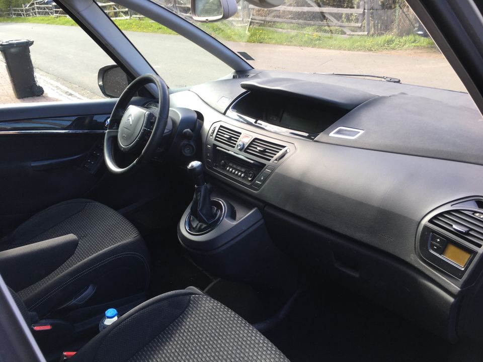 Citroen C4 Picasso, Euro5 ,7 Sitze,wenig Km in Watzerath