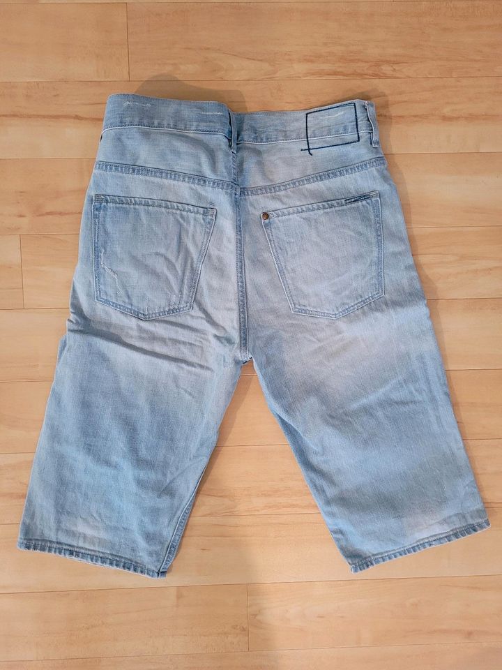 Blaue Bermudas von H&M in der Größe  170 in Hüttenberg