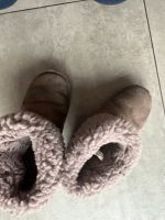 UGG Gr 35 Schuhe Winterstiefel Nordrhein-Westfalen - Viersen Vorschau