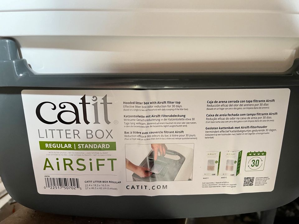 Catit litterbox Katze mit Decke in Clausthal-Zellerfeld