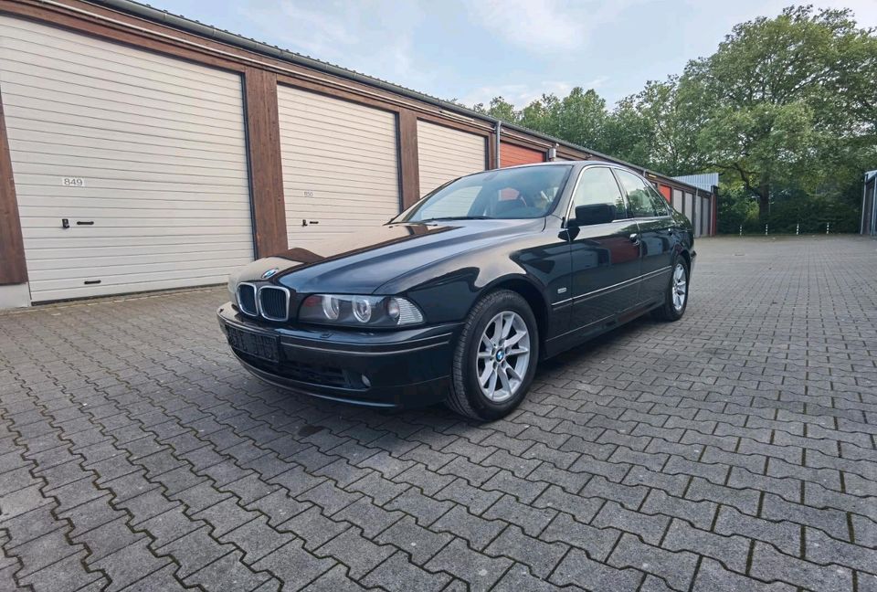 BMW e39 530D neu tüv  preis 3000€ VB in Gelsenkirchen