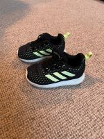 Adidas Turnschuhe Größe 22 Bayern - Roding Vorschau