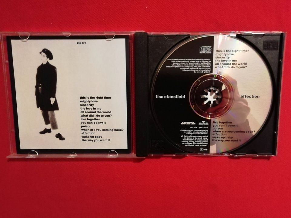 CD  "  Lisa Stansfield  "  alle 3 zusammen 6€, auch einzeln in Buggingen