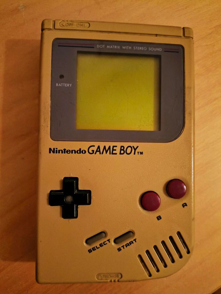 Gameboy classic + WWF RAW + JungleBook in Hannover