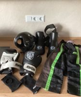 Kickboxen Boxhandschuhe Fußschoner etc. Kinder 7-10 Jahre Rheinland-Pfalz - Obermoschel Vorschau