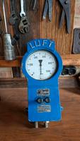 Reifenfüller vintage Tankstelle blau 0-10 Bar DDR kein Boge Bayern - Bad Tölz Vorschau