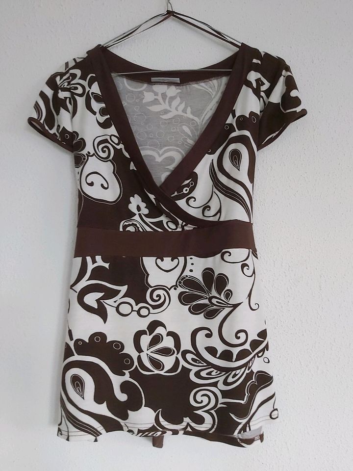 CLOCKHOUSE C&A Blusenshirt Oberteil Stretch Neuwertig Gr. XXXL(50 in Nürnberg (Mittelfr)