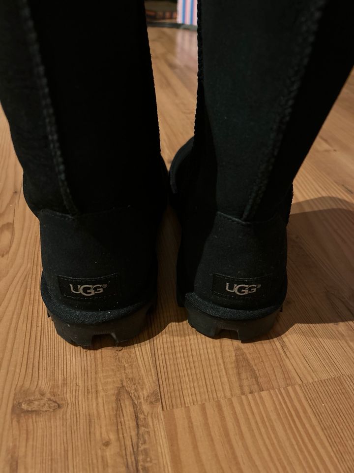 Ugg boots schwarz Gr.42 in Lünen