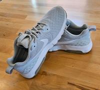 Damen Nike Sneaker Gr.37,5 Neuwertig Hessen - Gießen Vorschau