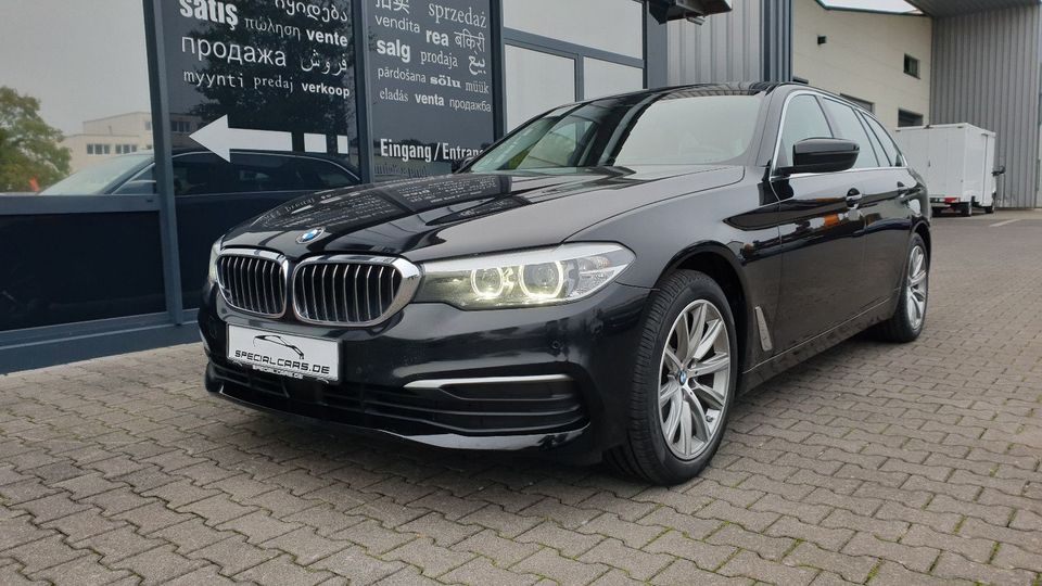 BMW 520d Touring AUT - HUD - ACC - 18 ZOLL in Offenbach