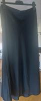 Satin Rock schwarz von H&m , Grösse 42 Niedersachsen - Holle Vorschau