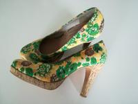 Pumps Tamaris florales Motiv Gr. 38 NEU ! Niedersachsen - Oldenburg Vorschau