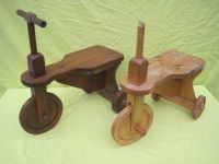 Dreiräder aus Holz 2 Stück handgefertigt Nordrhein-Westfalen - Netphen Vorschau