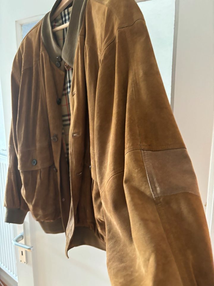 Burberry Wildleder-Blouson Größe 52 in Hamburg