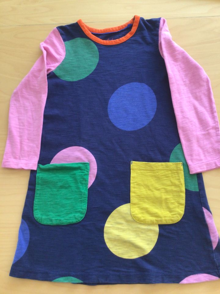 Mini Boden ⭐️ fröhliches Kleid Gr. 116 122 ⭐️ Bunte Punkte in Frankfurt am Main