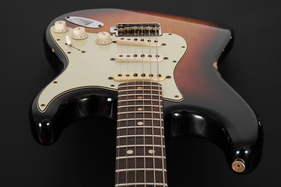 2022 Fender Custom Shop ’63 Stratocaster Relic Korina in Paderborn