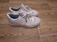 Nike Air * Turnschuhe ** Sneakers * top Zustand Dresden - Gruna Vorschau