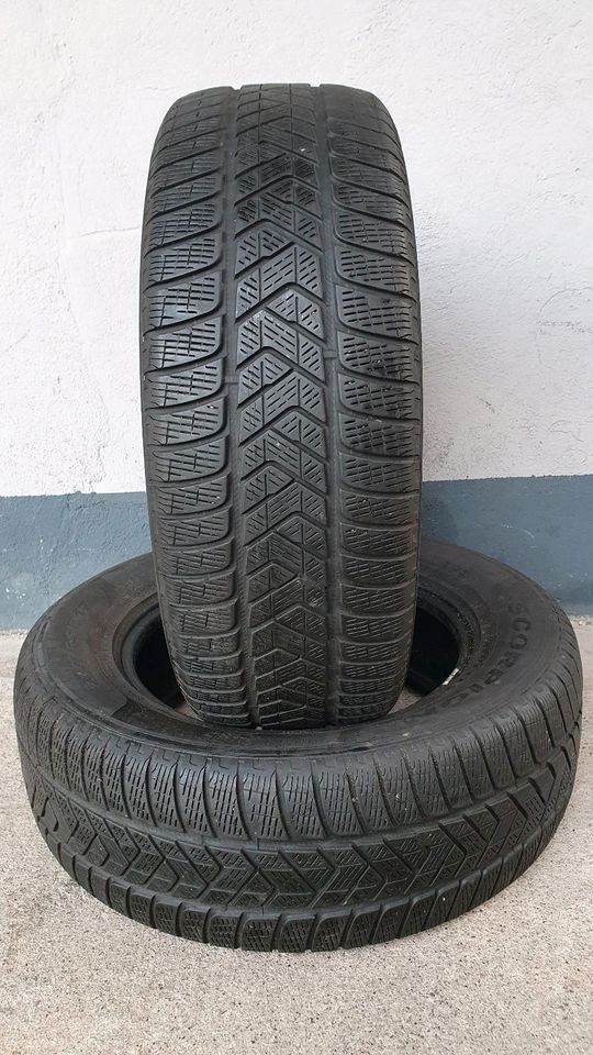 2x Pirelli 235/65 R17 104H 5mm Winterreifen TOP!!! in Hagen