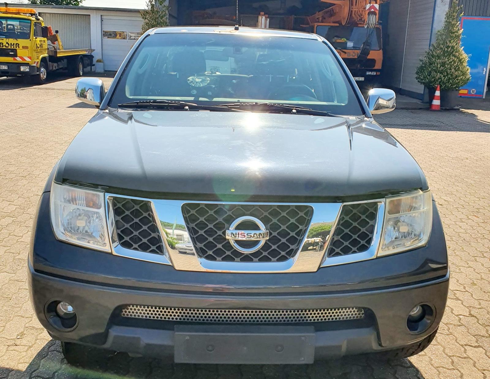 Abbildung des Autos Nissan Navara D40