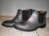 Leder MDK neuwertig Chelsea silber 38 Boots Stiefel Stiefelette Nordrhein-Westfalen - Mülheim (Ruhr) Vorschau