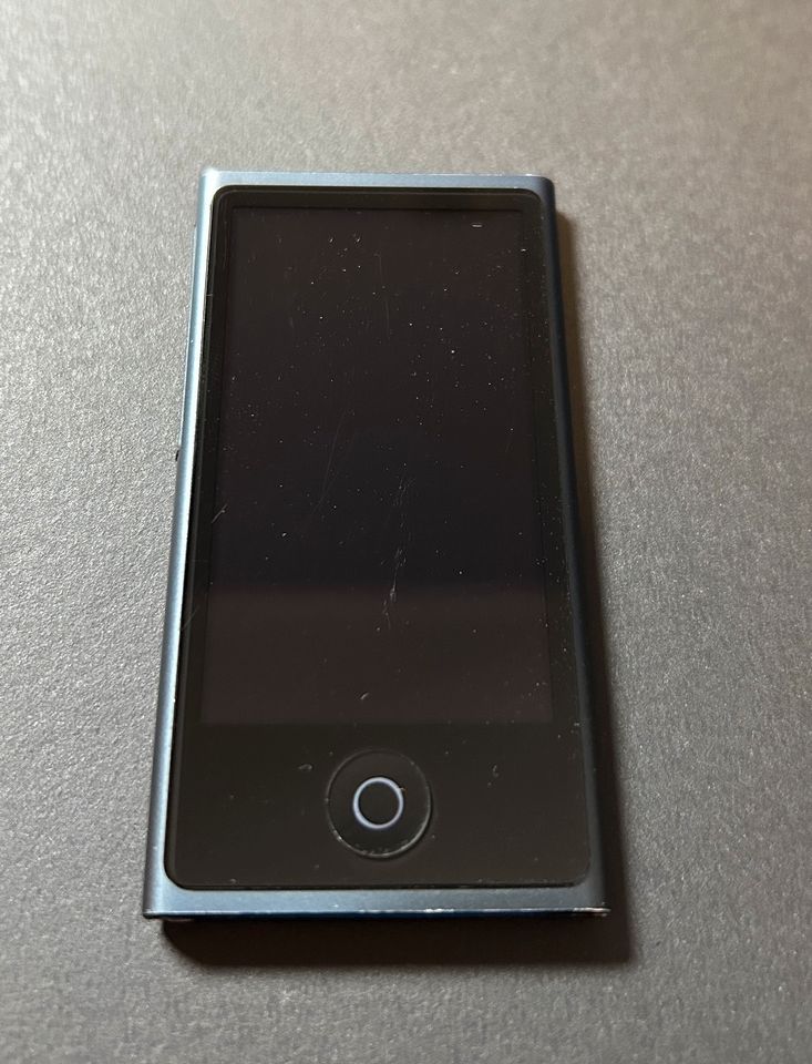 iPod Nano 7G Space Grey in Berlin