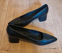 Schwarze Pumps, Größe 39 Sachsen-Anhalt - Halle Vorschau