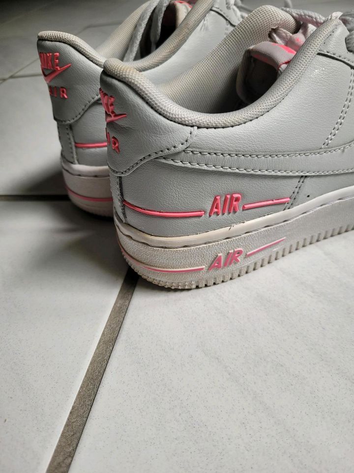 Nike Air Max Damen Sneaker Gr 36,5 wenig getragen in Essen