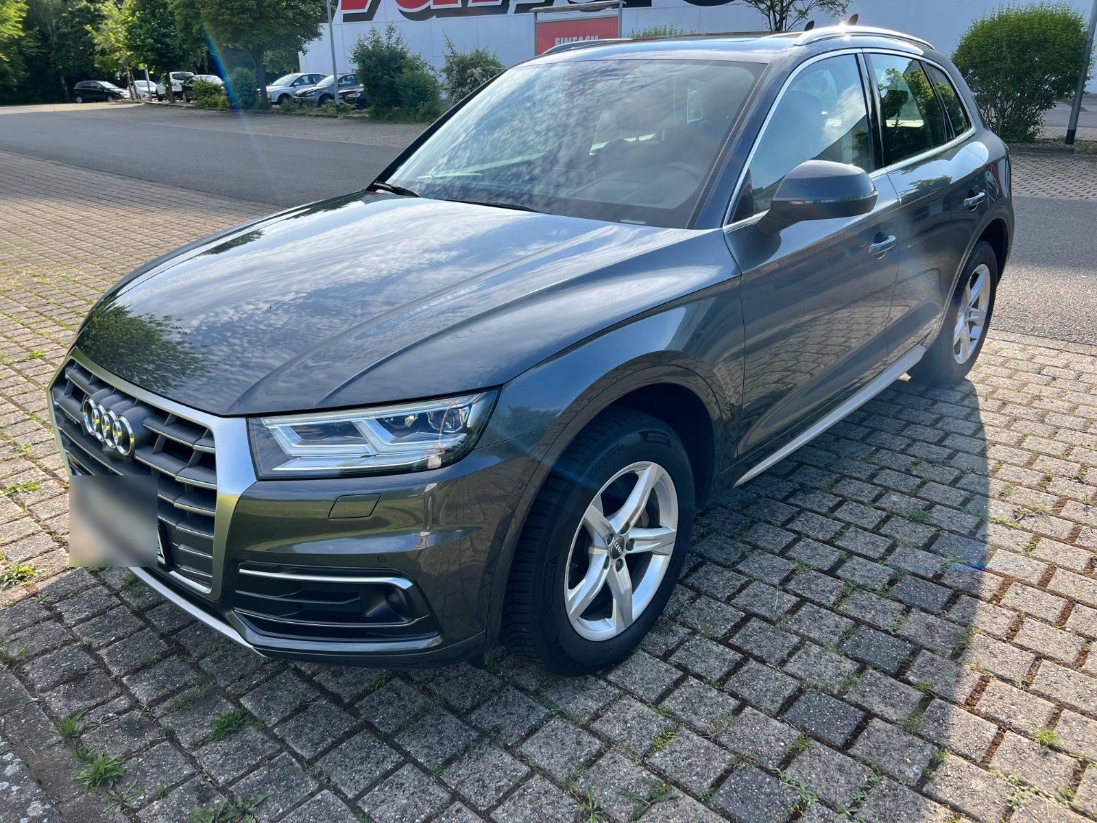 Abbildung des Autos Audi Q5 | Matrix, 360°, …