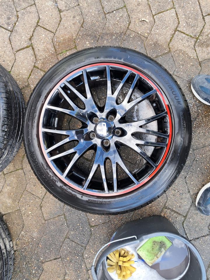 Neuwertige CMS Felge C8-BRed Alufelgen mit Hankook Ventus-Prime 4 in Saarbrücken