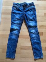 street one Jeans, casual fit, 27/30, wie neu Niedersachsen - Aurich Vorschau