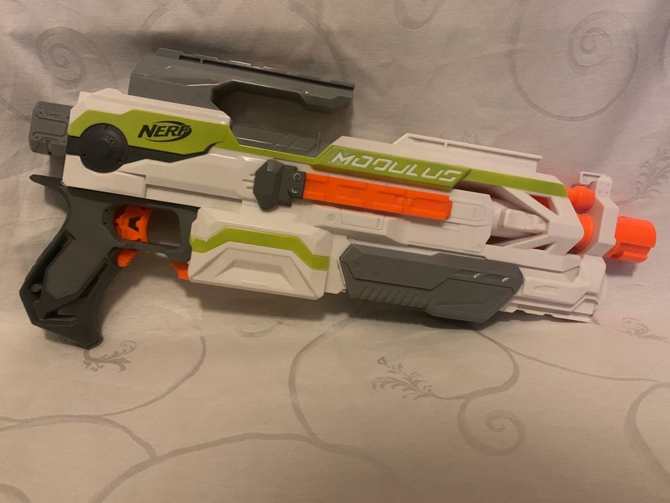 Nerf Modulus ECS-10 Blaster in Berlin