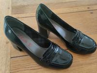 Schwarze Lackleder Pumps, Größe 37 Hessen - Bad Nauheim Vorschau