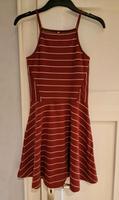 Hübsches Sommerkleid von Only zu verkaufen Niedersachsen - Hepstedt Vorschau