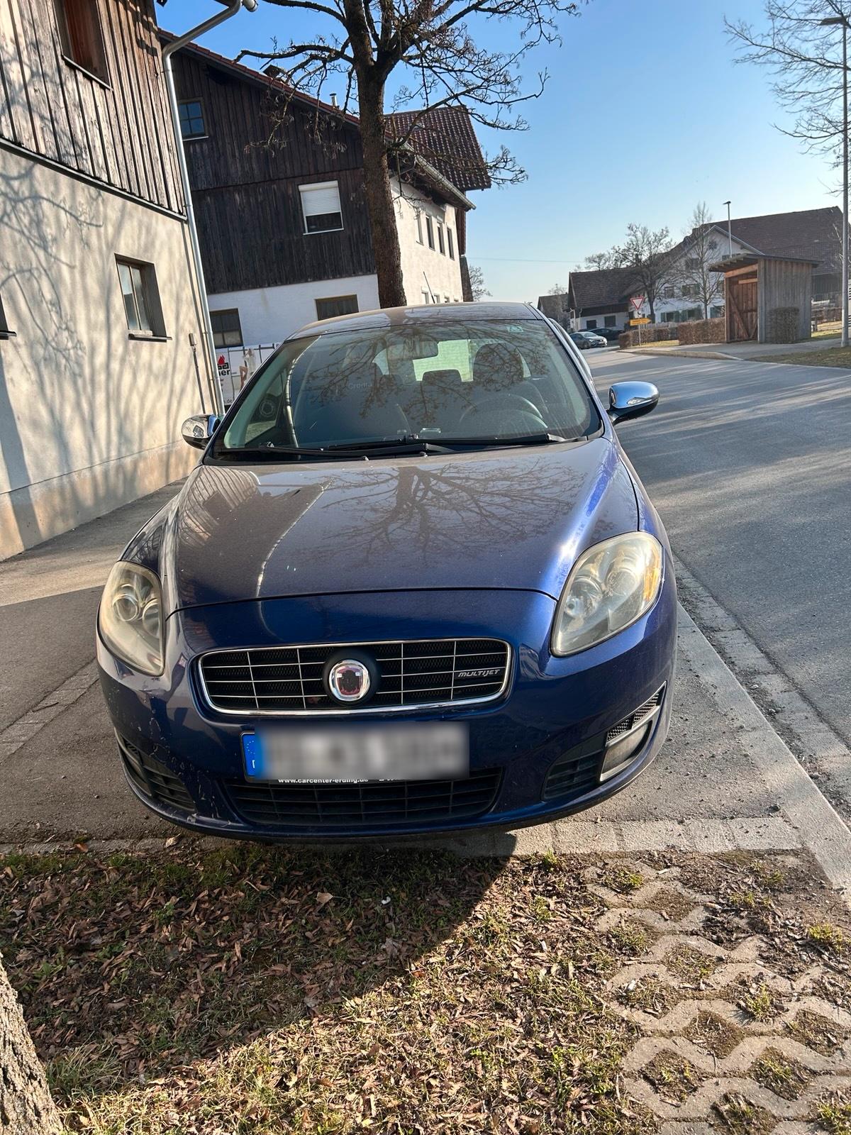 Abbildung des Autos Fiat croma