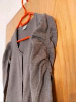 Damem Strickjacke oder Strickpullover von Esprit Hessen - Wetzlar Vorschau