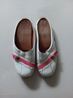 Pantolette, Lacoste, Gr. 37 Nordrhein-Westfalen - Büren Vorschau