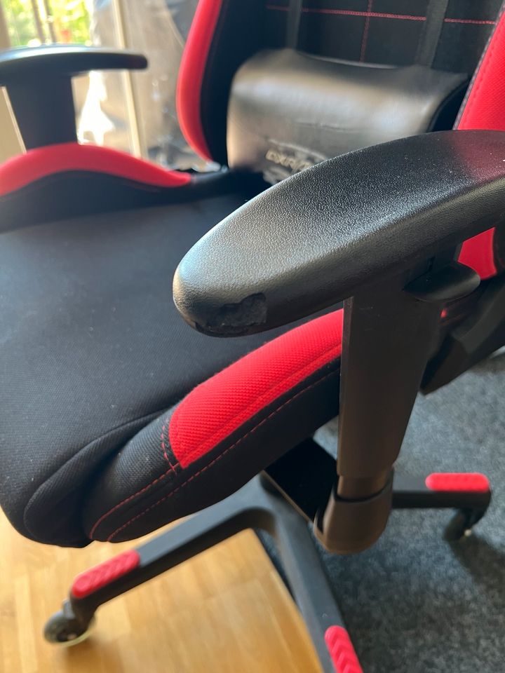 DxRacer Gaming Chair/Stuhl in Berlin