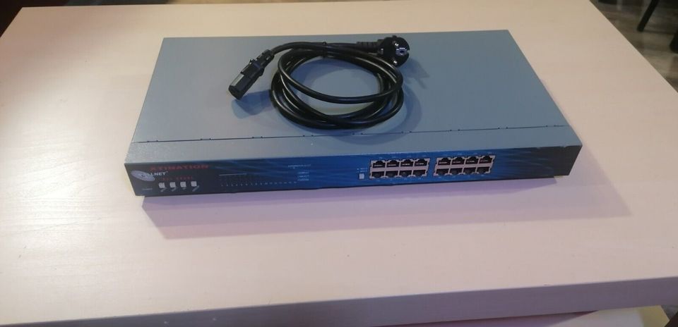 Allnet ALL 0460L 16 Port Fast Ethernet 100 Mbit/s Network Switch in Chemnitz