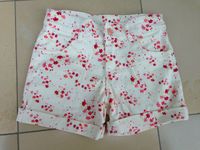 Weiß-rote Kindershorts / Shorts Gr. 110/116 Baden-Württemberg - Ellwangen (Jagst) Vorschau