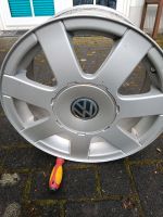 Original VW Alufelge 7Jx15H2 ET45 5 Loch z.B. Passat/Golf 5 Nordrhein-Westfalen - Wiehl Vorschau