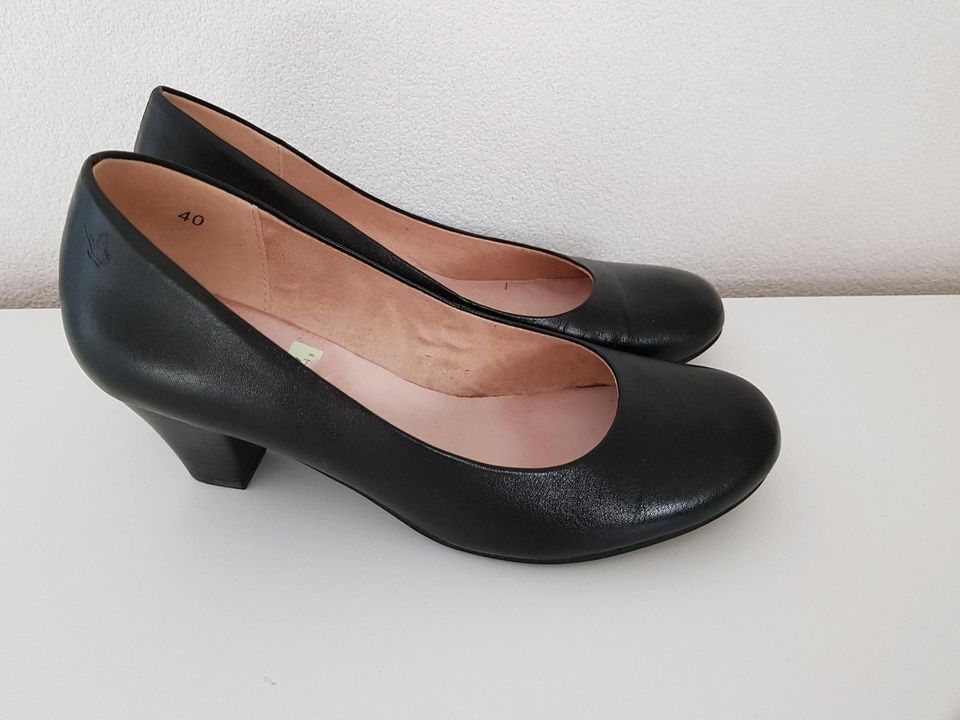 Caprice Pumps Gr. 40 schwarz wie Neu in Waldeck