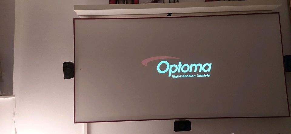 FullHD Beamer von Optoma, super leise, neue Lampe in Hamburg
