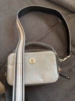 Tommy Hilfiger❗️CROSSBODDY TASCHE❗️TOP❗️ Nordrhein-Westfalen - Remscheid Vorschau