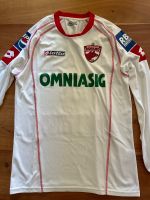 Dinamo Bukarest Trikot mit Signatur Nürnberg (Mittelfr) - Mitte Vorschau