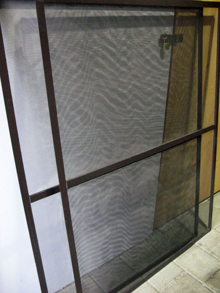 Moskitoschutz Fliegengitter Aluminiumrahmen Türen + Fenster in Dunningen