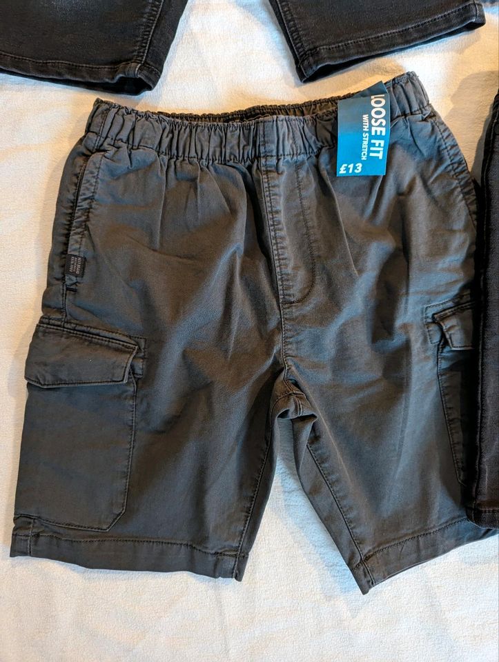 Next Shorts Jeans Sweatshorts Größe 134 in Waltrop